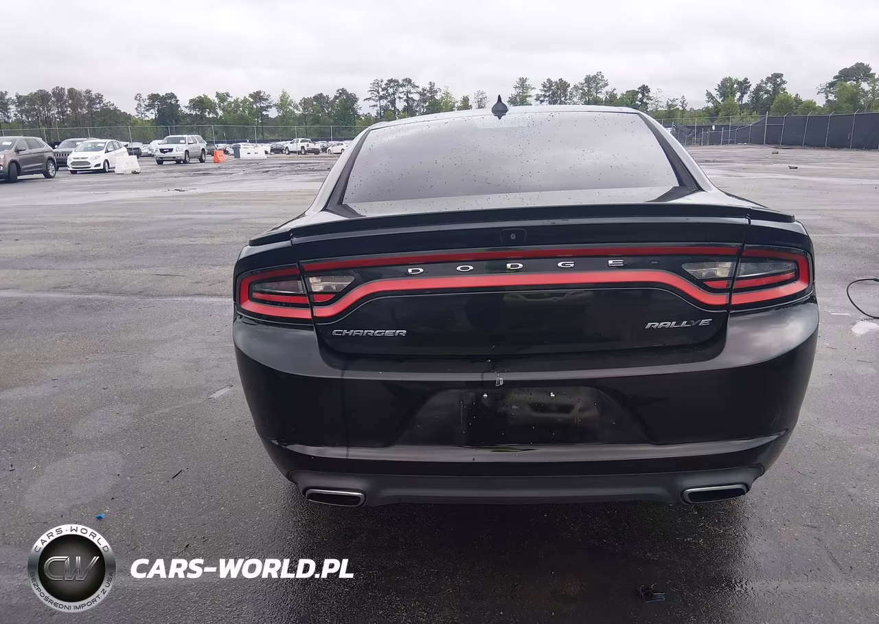 2015 Dodge Charger Sxt VIN:2C3CDXHGXFH826794 - 16