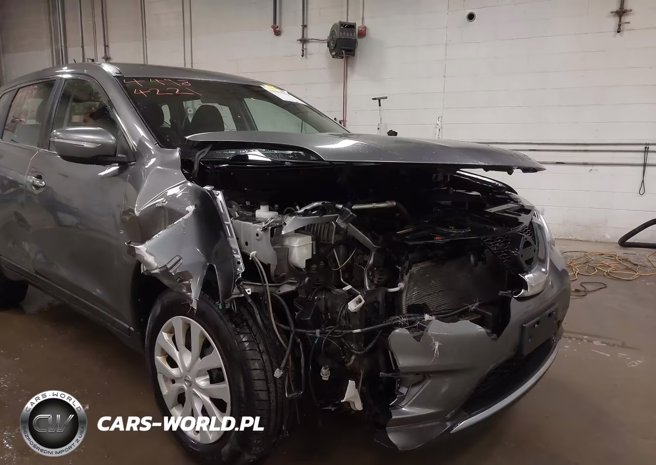 2015 Nissan Rogue S VIN:KNMAT2MV1FP534797 - 6