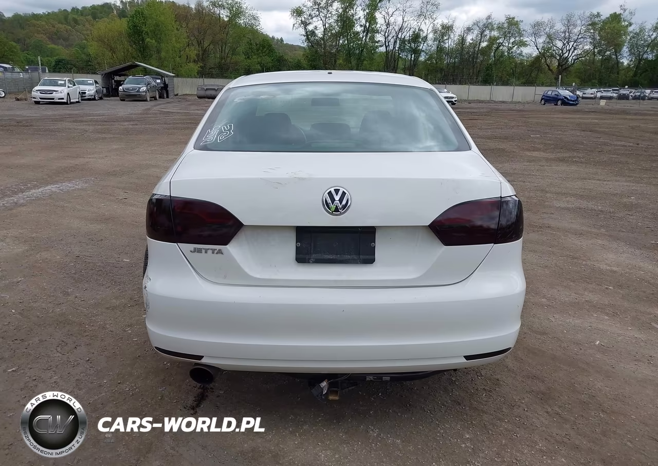 2011 Volkswagen Jetta 2.0L S VIN:3VW1K7AJ2BM068294 - 16