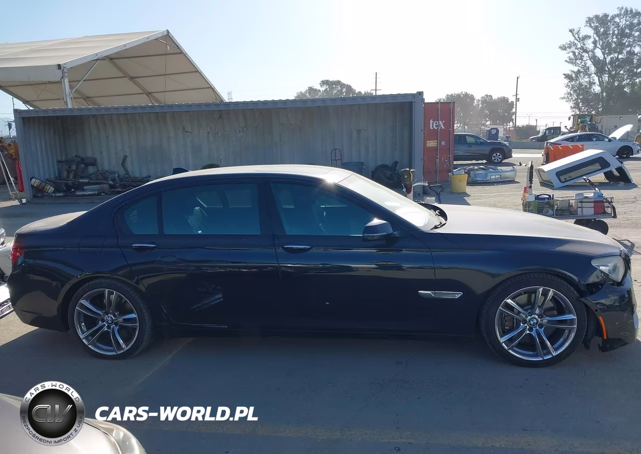 2013 BMW 750Li xDrive VIN:WBAYF8C59DD140163 - 13