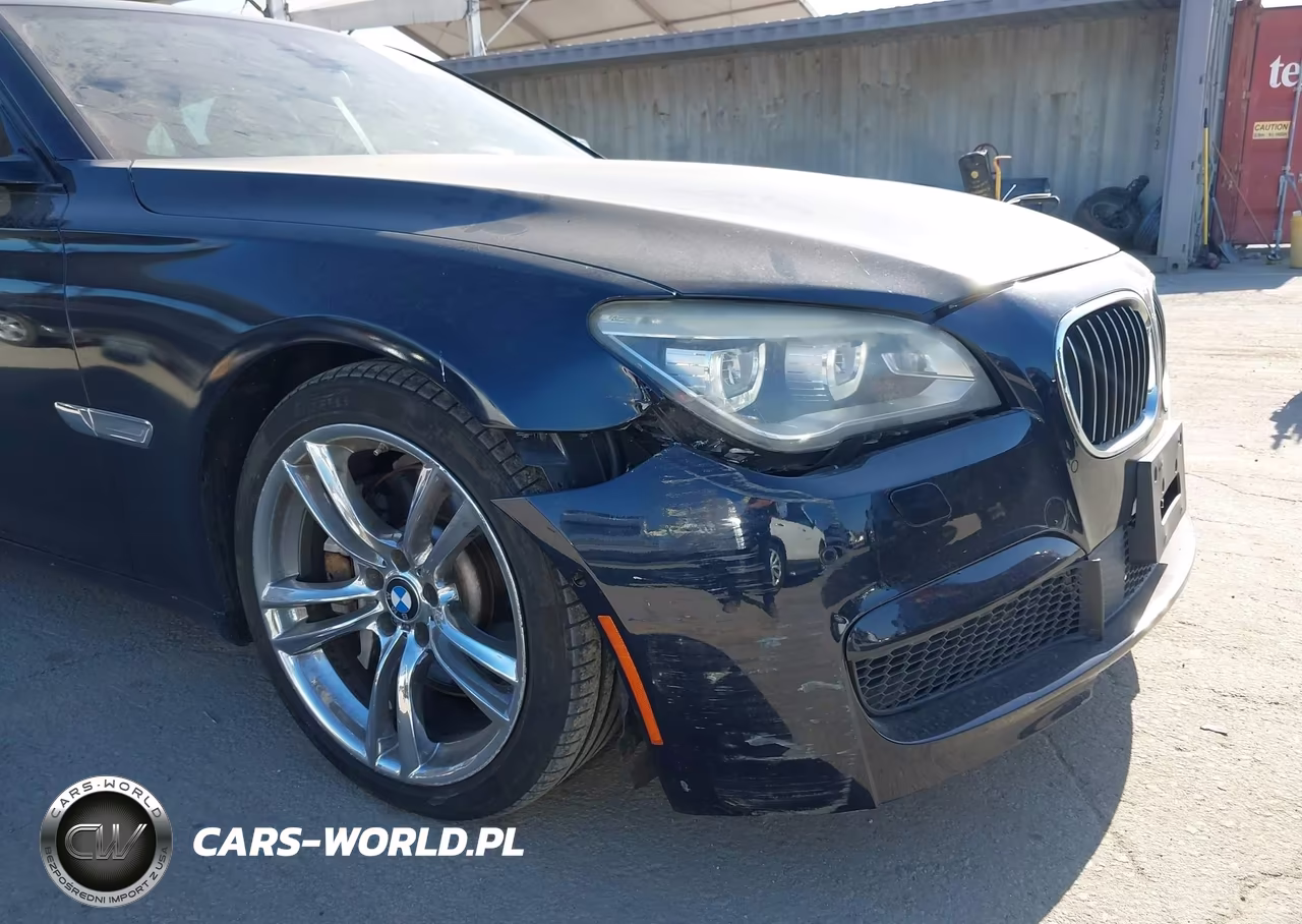 2013 BMW 750Li xDrive VIN:WBAYF8C59DD140163 - 17