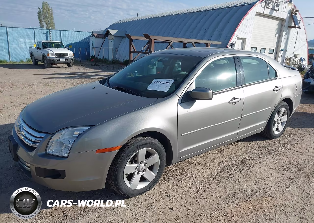 2009 Ford Fusion Se VIN:3FAHP07109R135558 - 2