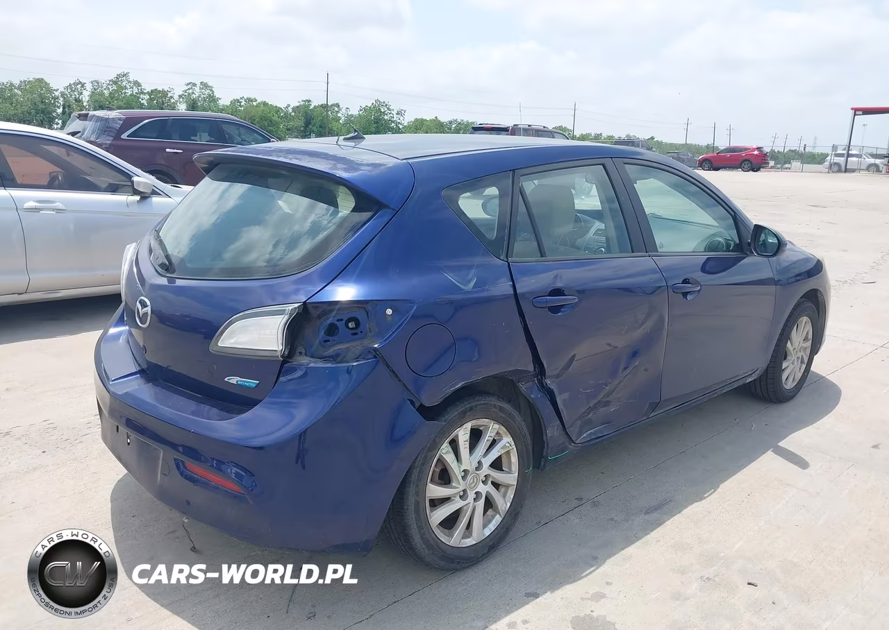 2012 Mazda Mazda3 I Touring VIN:JM1BL1L77C1600818 - 4