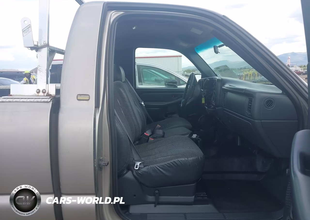 2002 Chevrolet Silverado 1500 VIN:1GCEC14W42Z181586 - 5