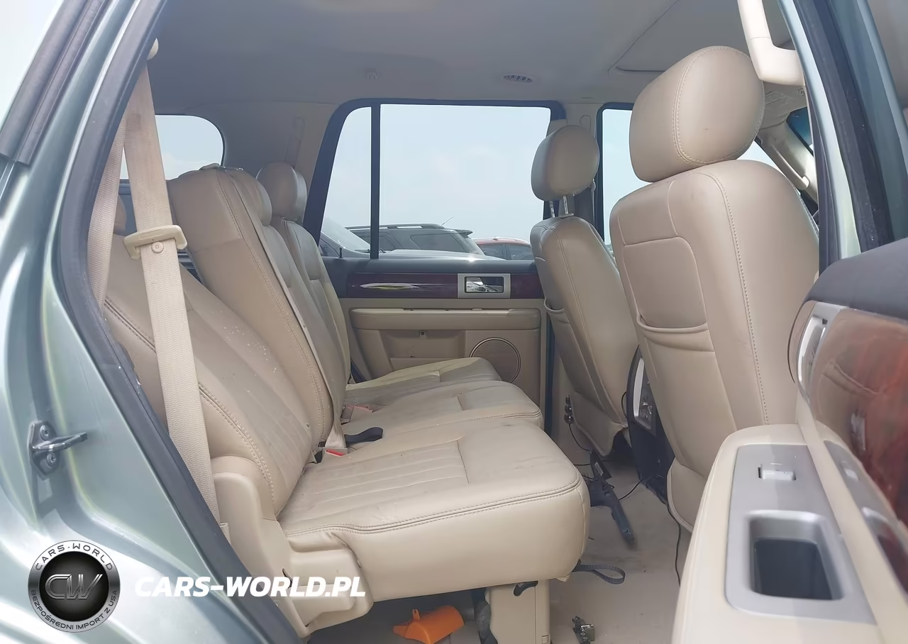 2006 Lincoln Navigator Luxury-Ultimate VIN:5LMFU28506LJ23999 - 8