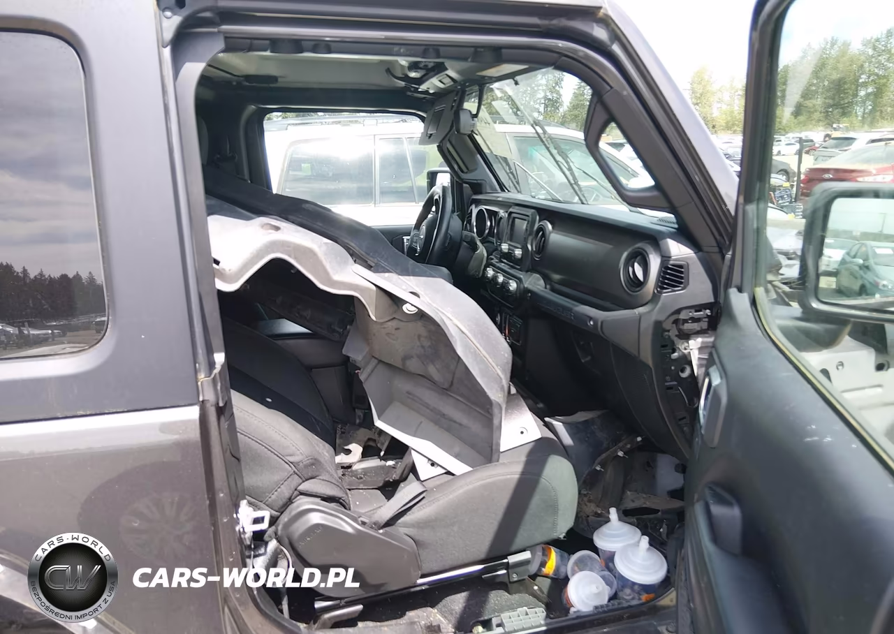 2020 Jeep Wrangler Sport S 4X4 VIN:1C4GJXAN7LW203838 - 5