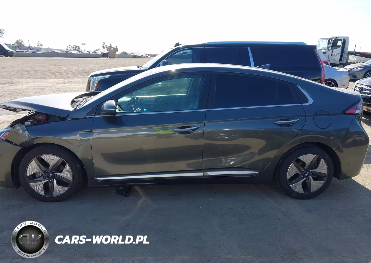 2022 Hyundai Ioniq Hybrid Limited VIN:KMHC05LC2NU270987 - 13