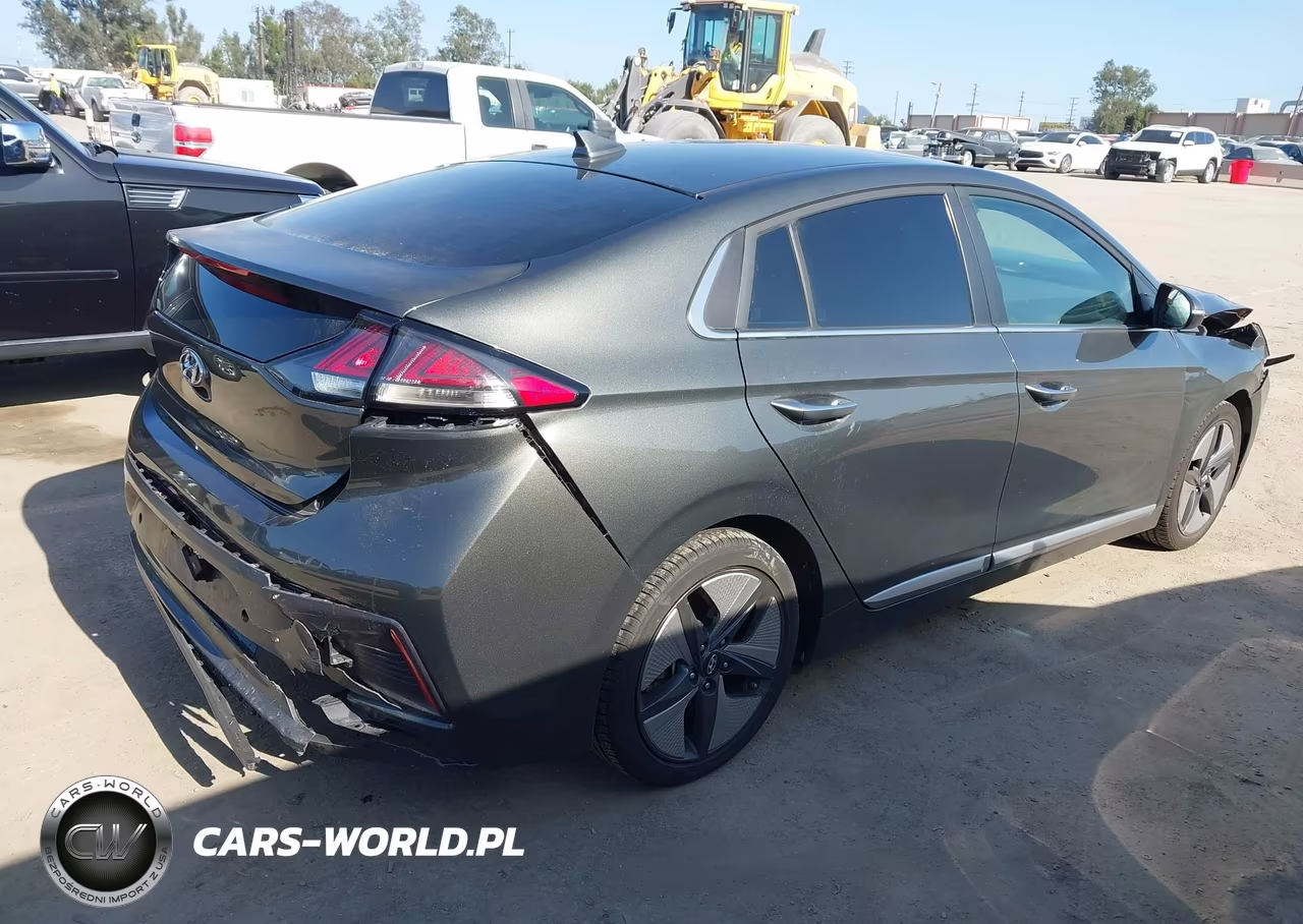 2022 Hyundai Ioniq Hybrid Limited VIN:KMHC05LC2NU270987 - 4