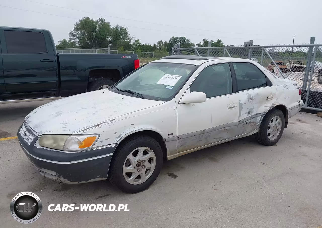 2001 Toyota Camry Le VIN:JT2BG22K710572935 - 2