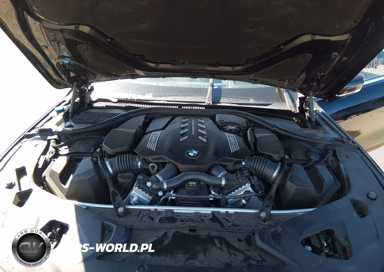 2019 BMW M850I xDrive VIN:WBAFY4C52KBX39117 - 10