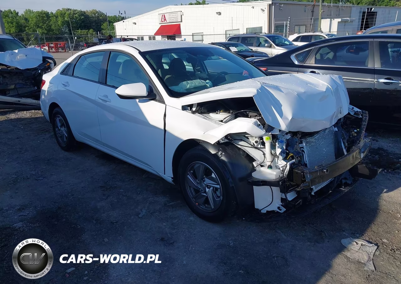 2026 Hyundai Elantra Se – zdjęcie 1 z 17