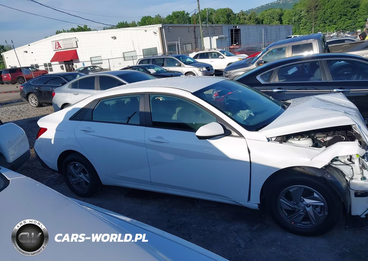 2026 Hyundai Elantra Se VIN:KMHLL4DG7TU201339 - 14