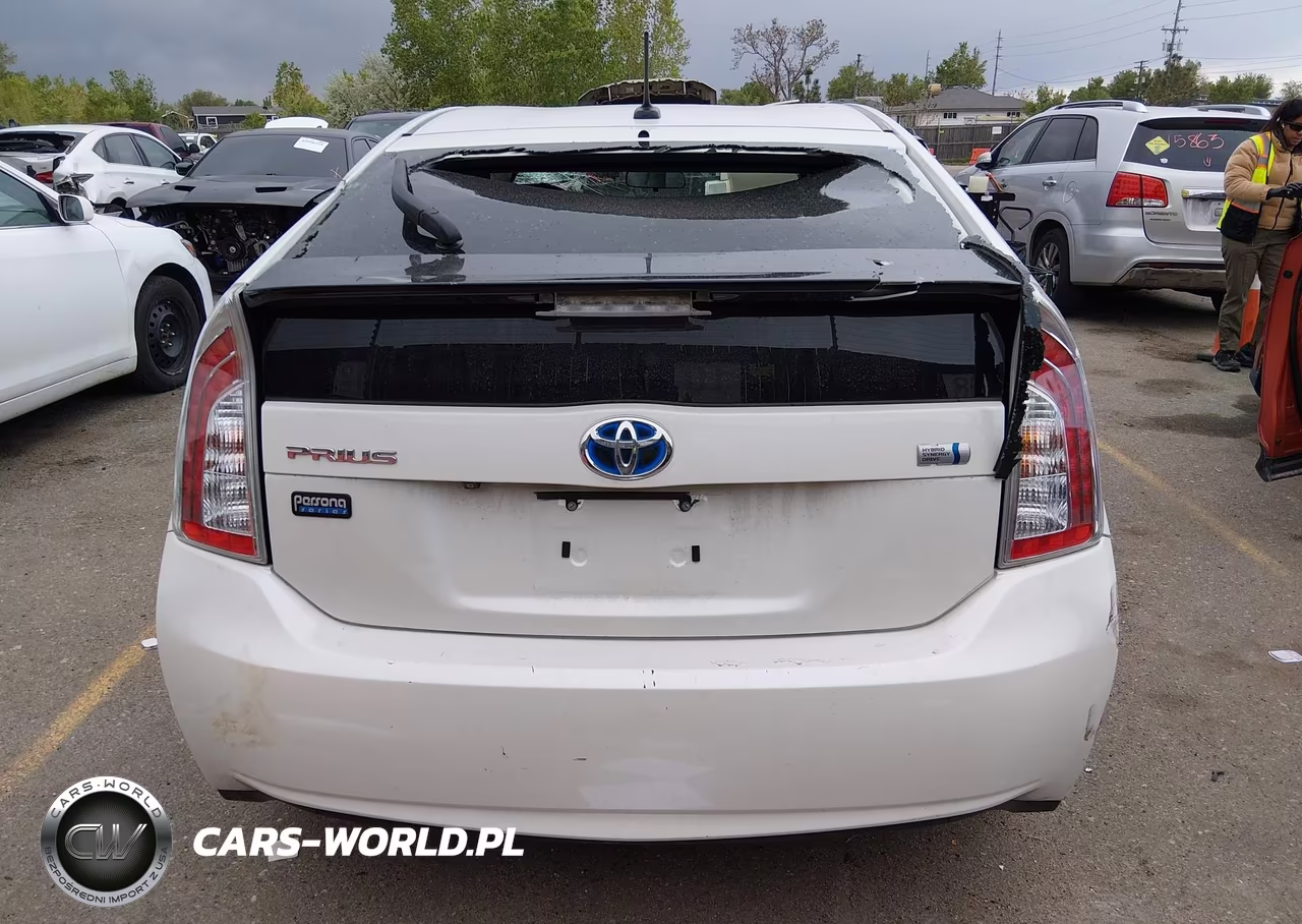 2015 Toyota Prius Persona Series Special Edition VIN:JTDKN3DU3F0417453 - 16