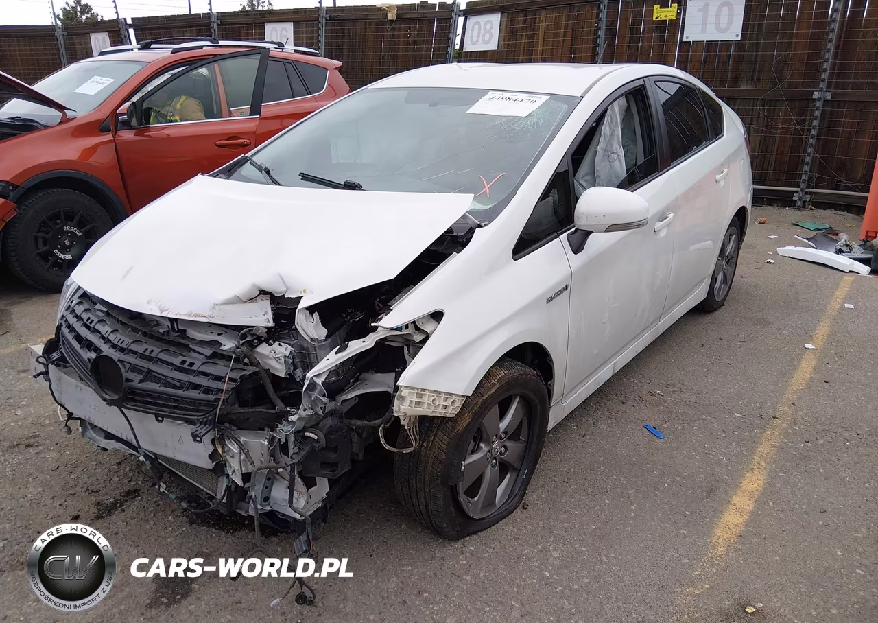 2015 Toyota Prius Persona Series Special Edition VIN:JTDKN3DU3F0417453 - 2
