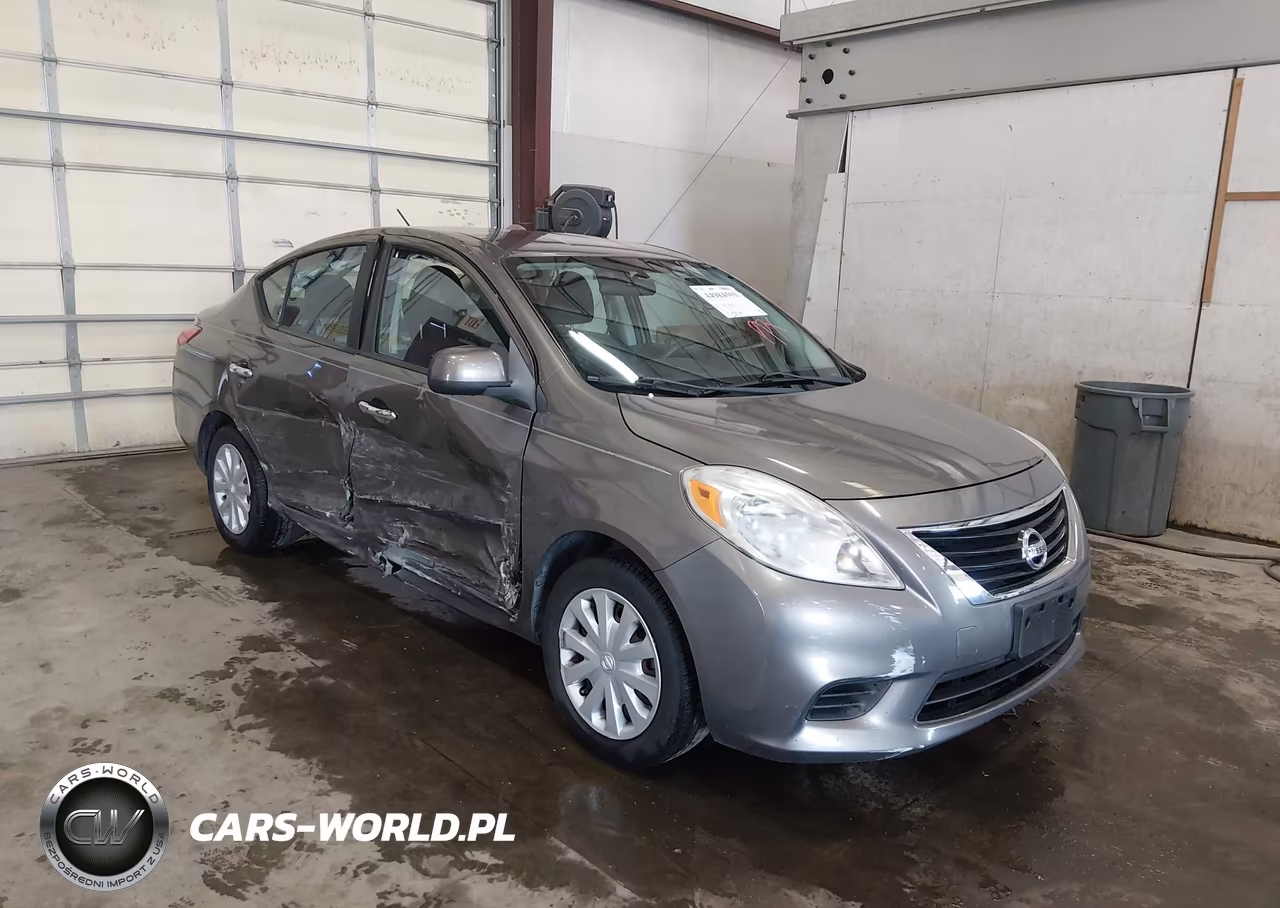 2012 Nissan Versa 1.6 Sv