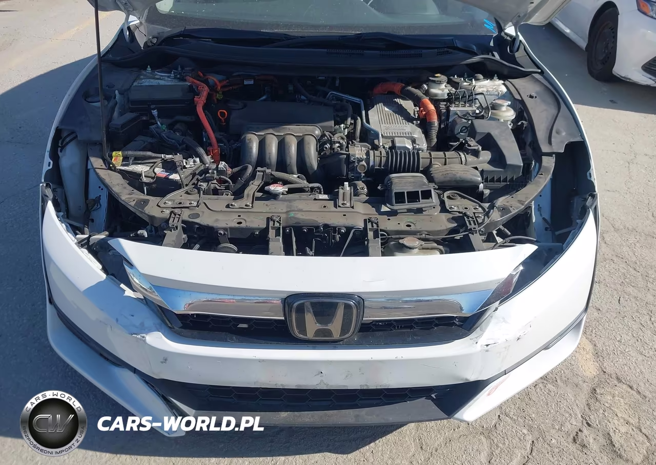 2018 Honda Clarity Plug-In Hybrid VIN:JHMZC5F1XJC013879 - 10