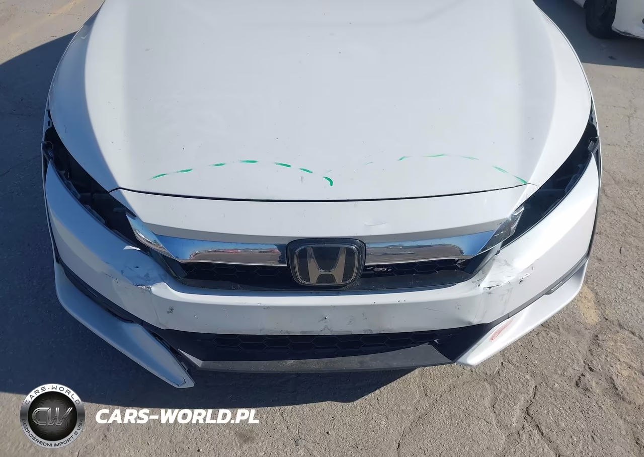 2018 Honda Clarity Plug-In Hybrid VIN:JHMZC5F1XJC013879 - 6