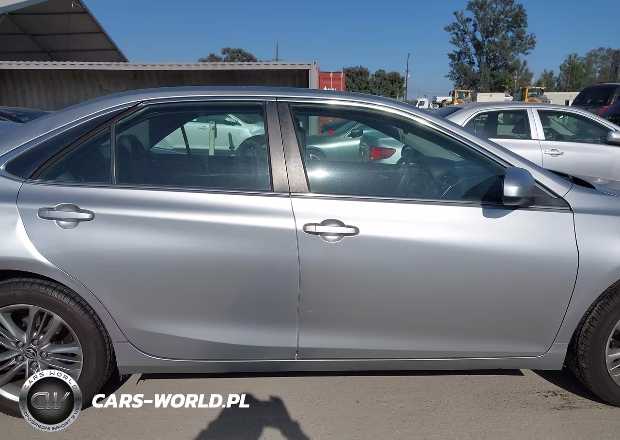 2015 Toyota Camry Se VIN:4T1BF1FK9FU487654 - 13