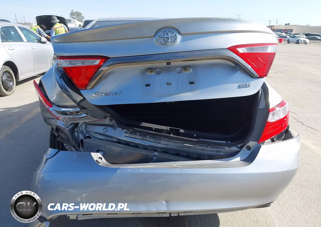 2015 Toyota Camry Se VIN:4T1BF1FK9FU487654 - 6