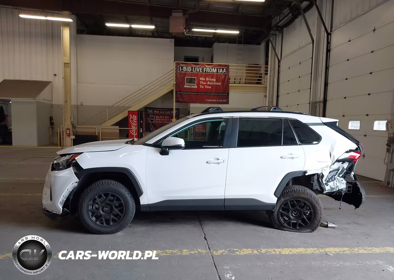 2024 Toyota Rav4 Xle VIN:2T3P1RFVXRC470131 - 14