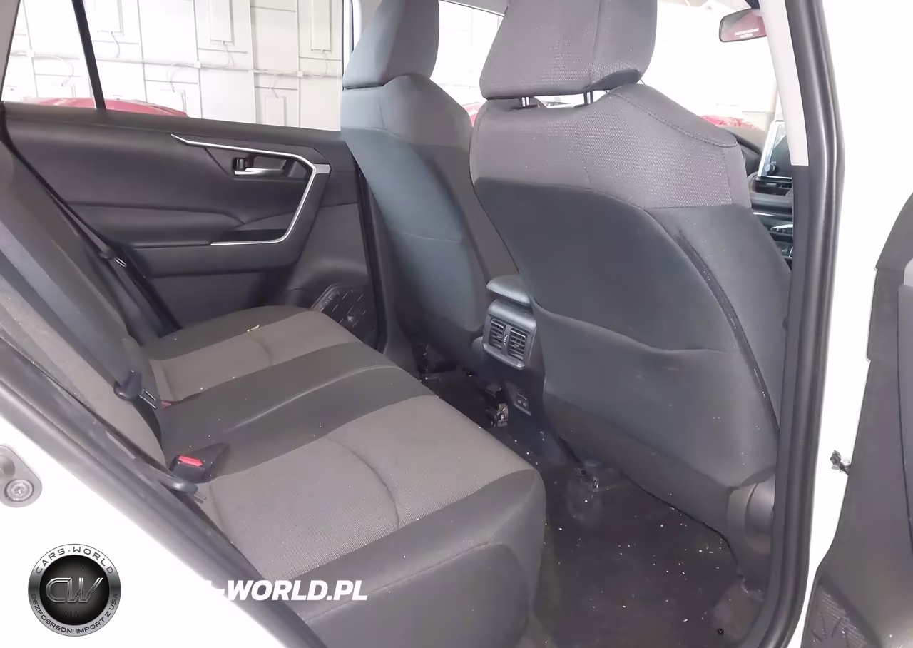 2024 Toyota Rav4 Xle VIN:2T3P1RFVXRC470131 - 8