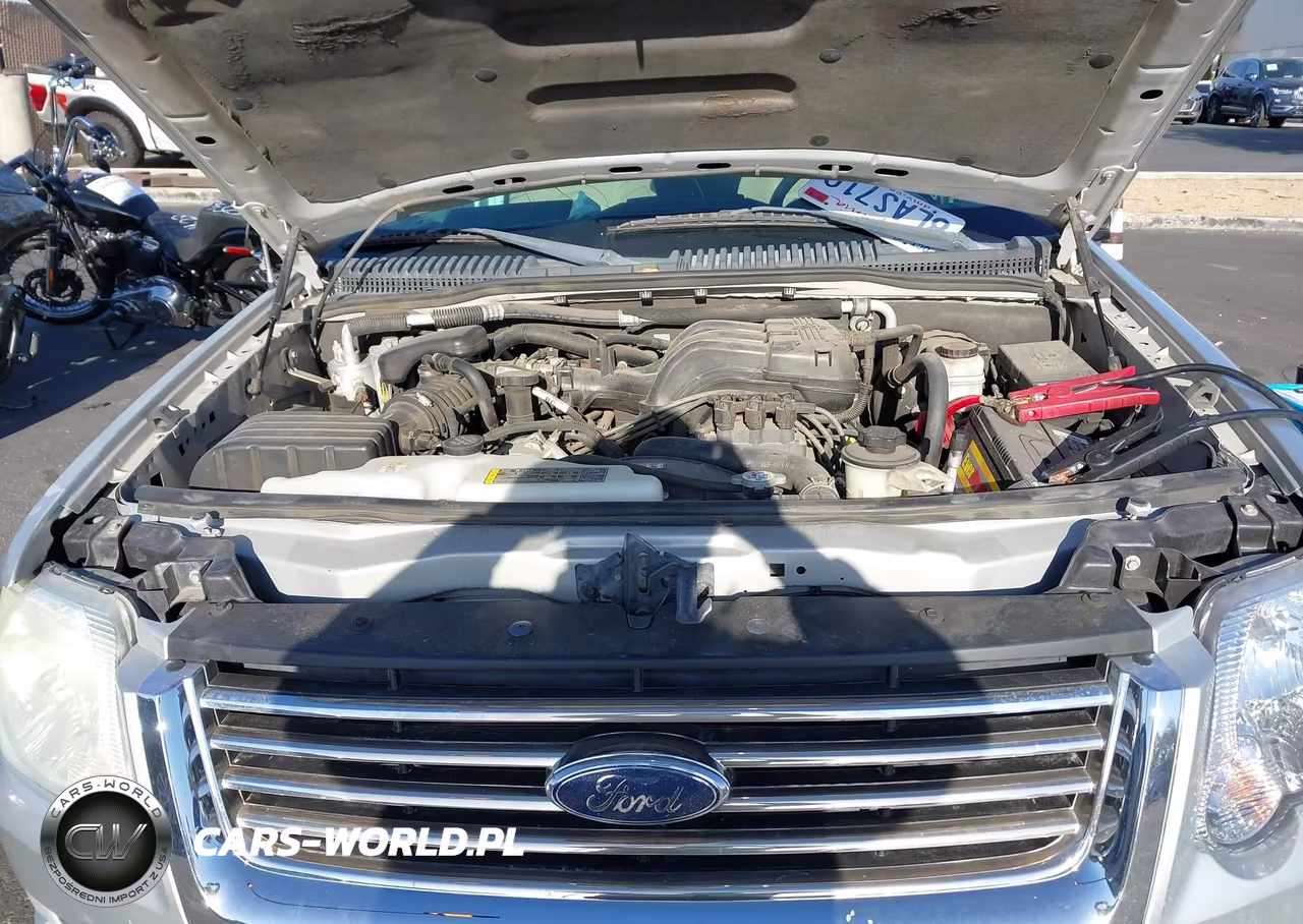 2008 Ford Explorer Xlt VIN:1FMEU73E78UA80259 - 10