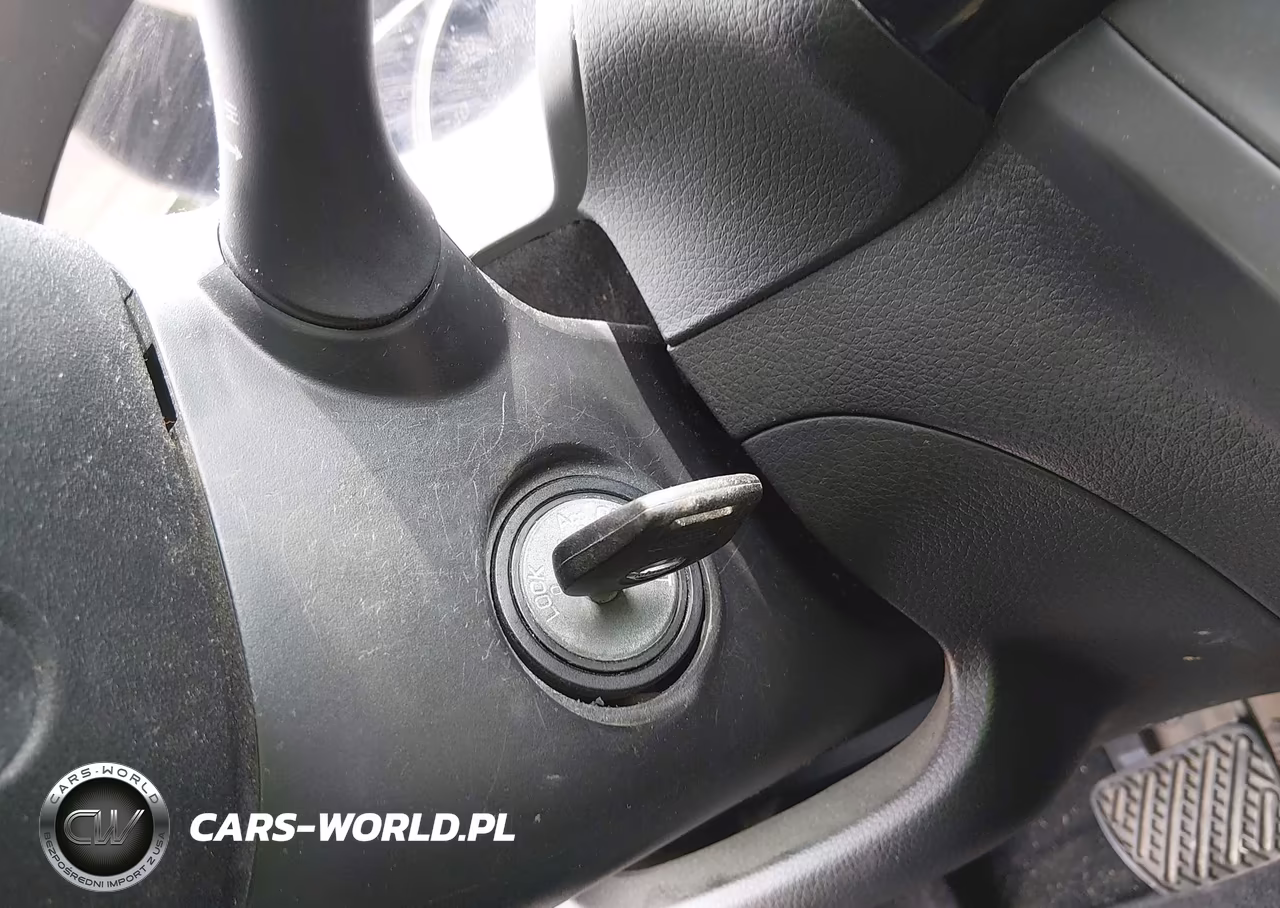2019 Nissan Sentra S VIN:3N1AB7AP4KY229280 - 11