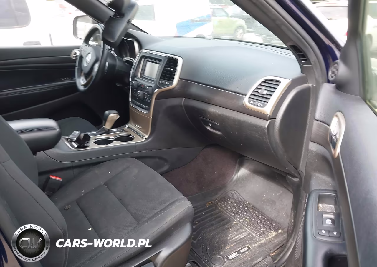 2016 Jeep Grand Cherokee Laredo VIN:1C4RJFAG7GC498337 - 5