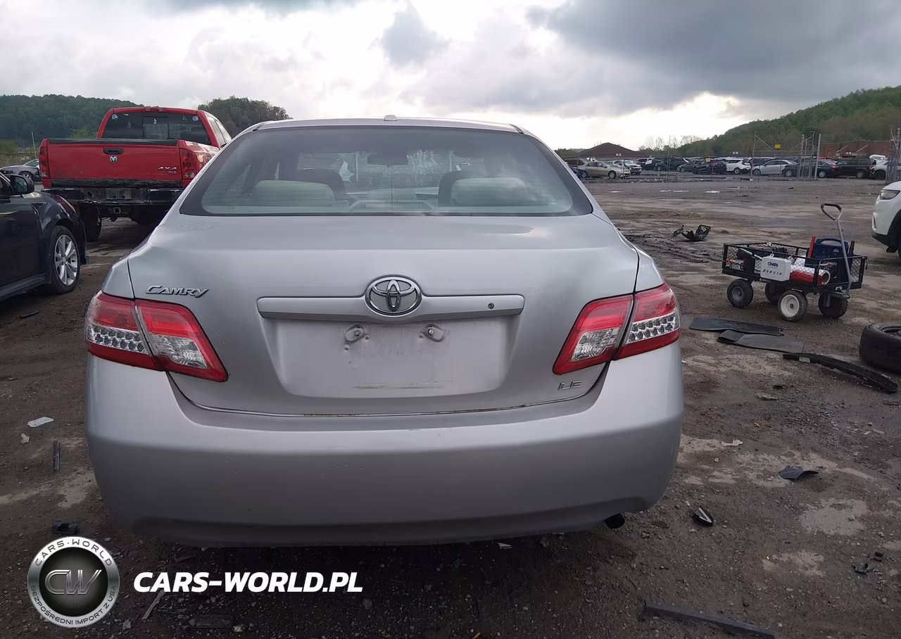 2010 Toyota Camry Le VIN:4T1BF3EK7AU057529 - 17