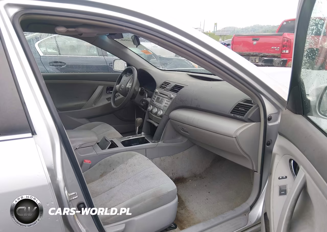 2010 Toyota Camry Le VIN:4T1BF3EK7AU057529 - 5