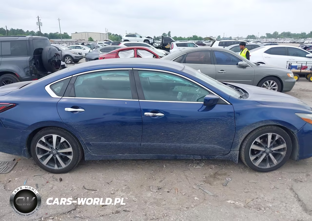 2017 Nissan Altima 2.5 Sr VIN:1N4AL3AP5HC490959 - 13