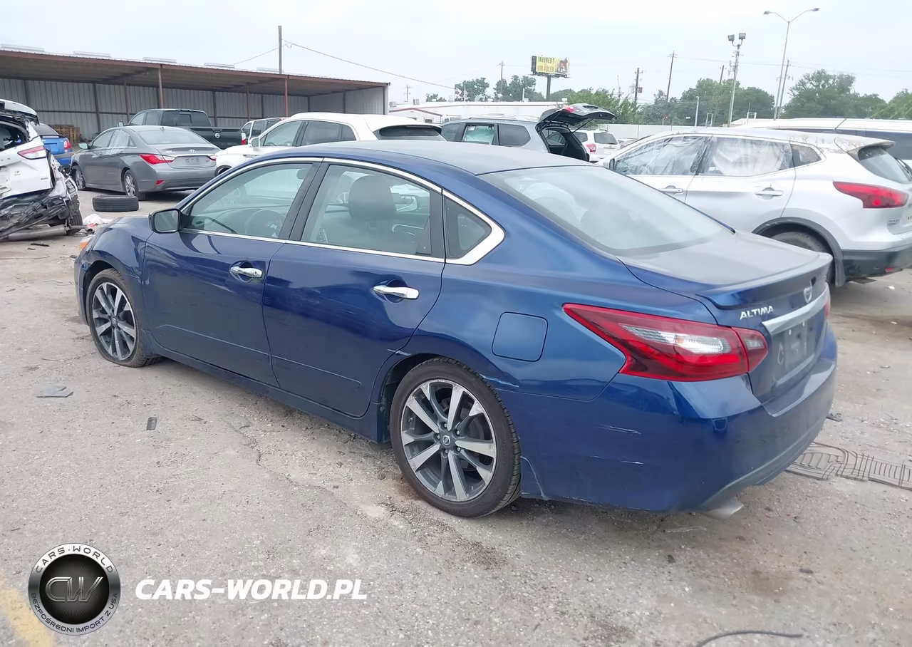 2017 Nissan Altima 2.5 Sr VIN:1N4AL3AP5HC490959 - 3