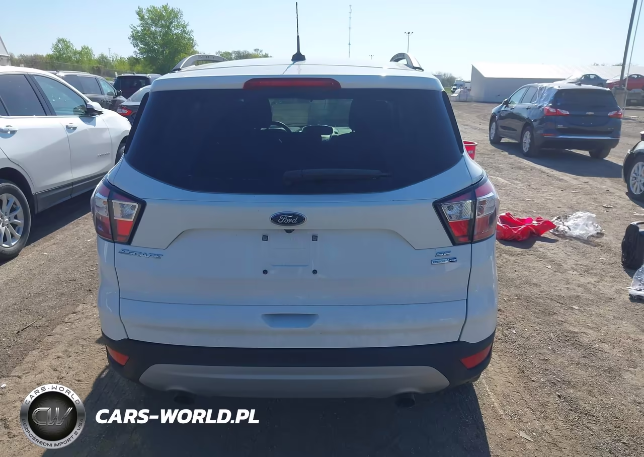 2018 Ford Escape Se VIN:1FMCU9GD6JUB17456 - 16