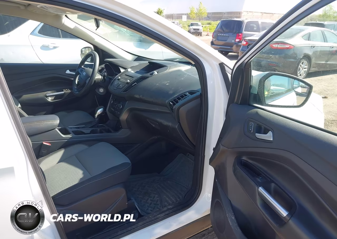 2018 Ford Escape Se VIN:1FMCU9GD6JUB17456 - 5