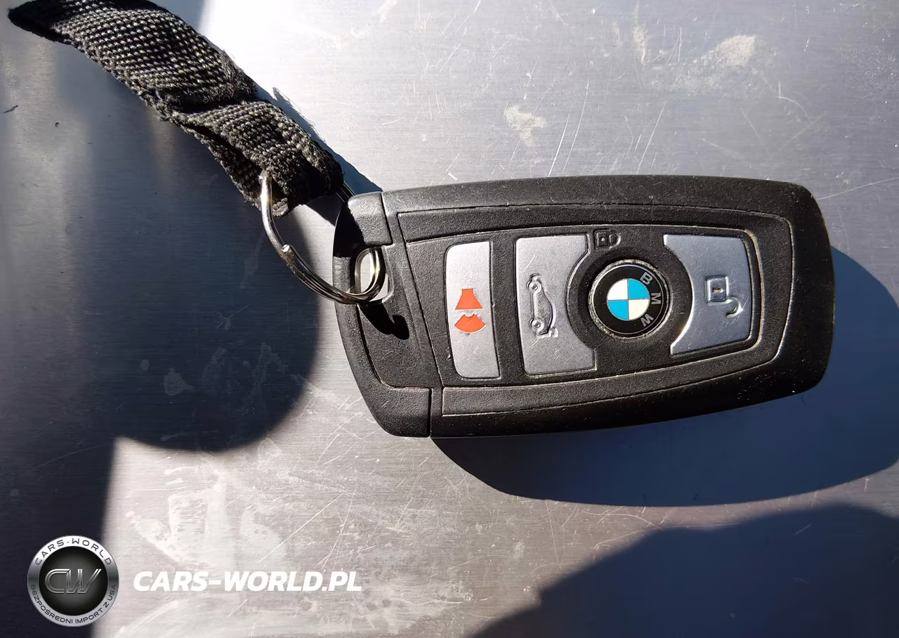 2018 BMW 320I xDrive VIN:WBA8A3C51JA488411 - 11