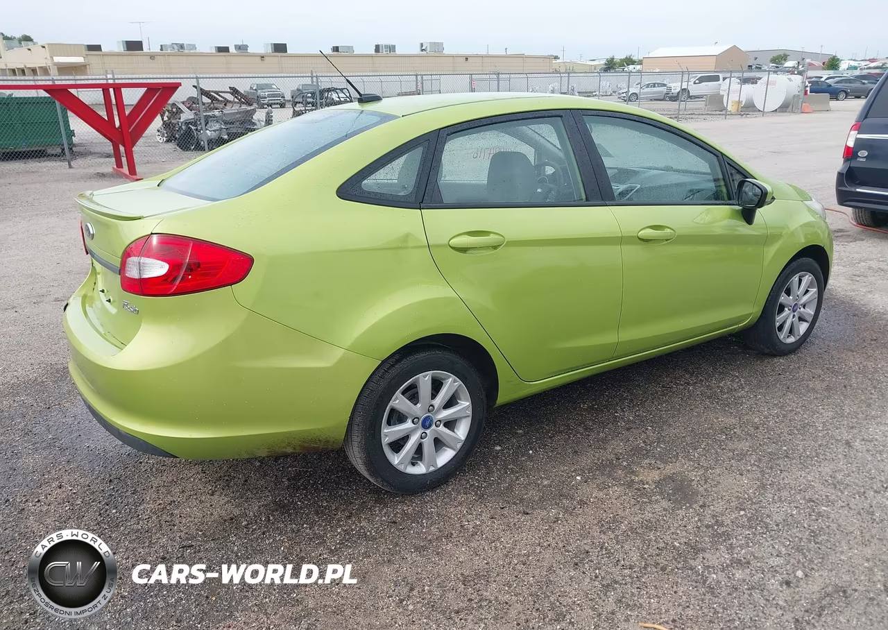 2012 Ford Fiesta Se VIN:3FADP4BJ1CM218885 - 4