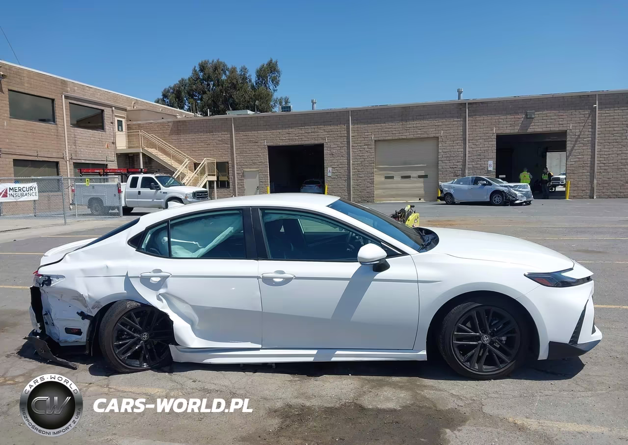 2025 Toyota Camry Se VIN:4T1DAACKXSU116220 - 13