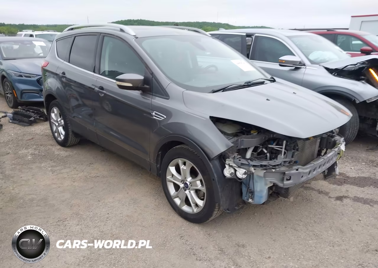 2014 Ford Escape Titanium – zdjęcie 1 z 17