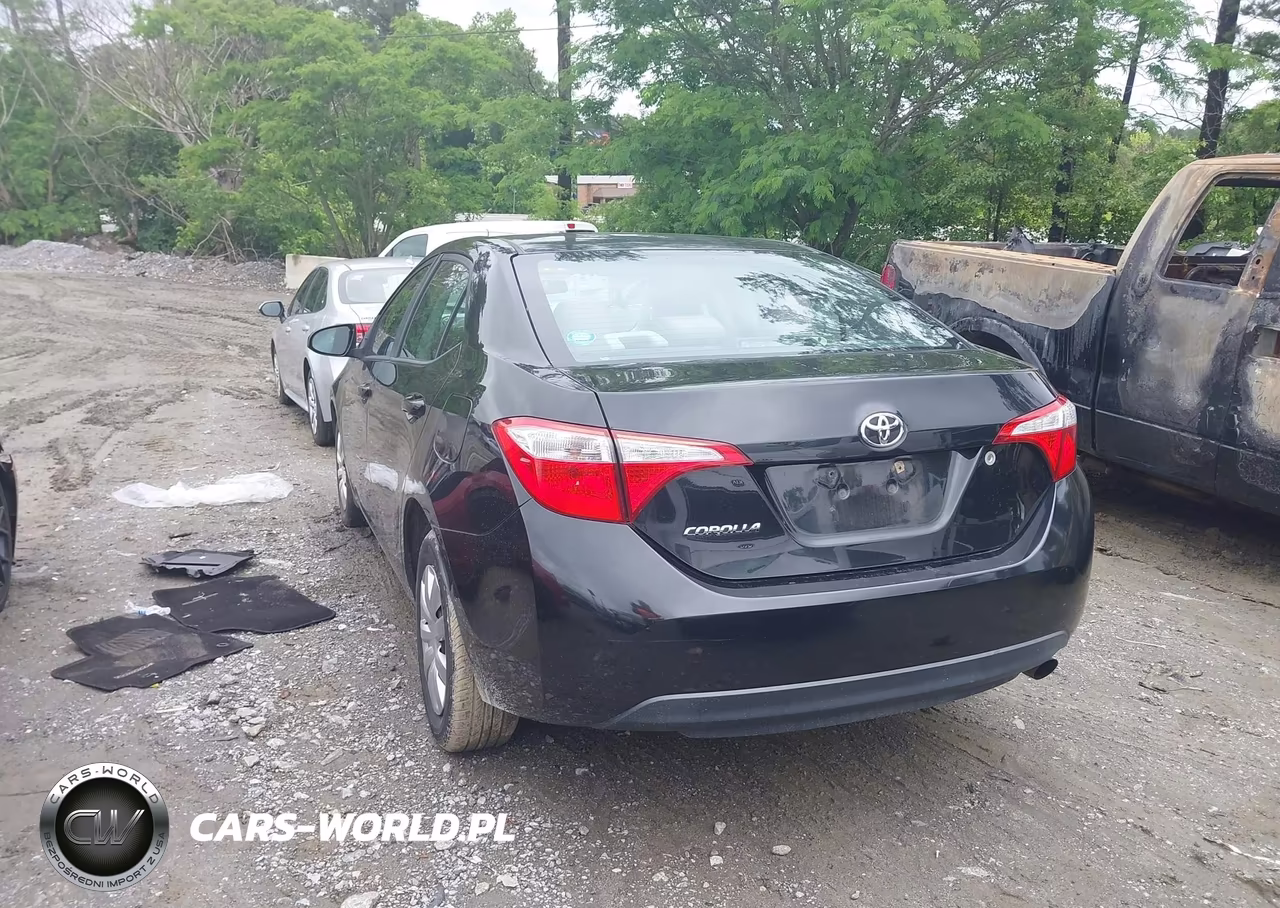 2015 Toyota Corolla L VIN:2T1BURHE5FC368285 - 3