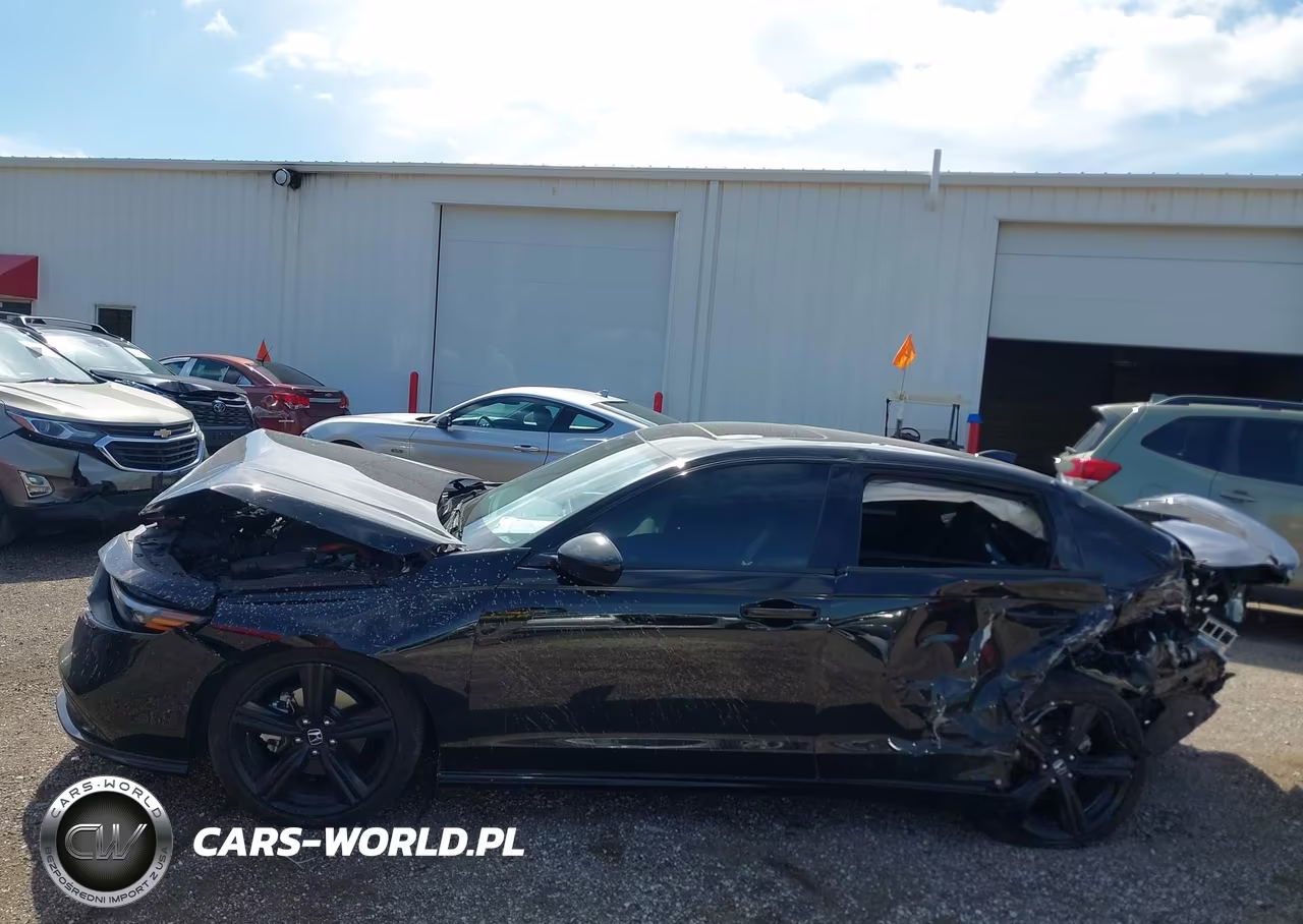 2025 Honda Accord Hybrid Sport-L VIN:1HGCY2F7XSA007767 - 14