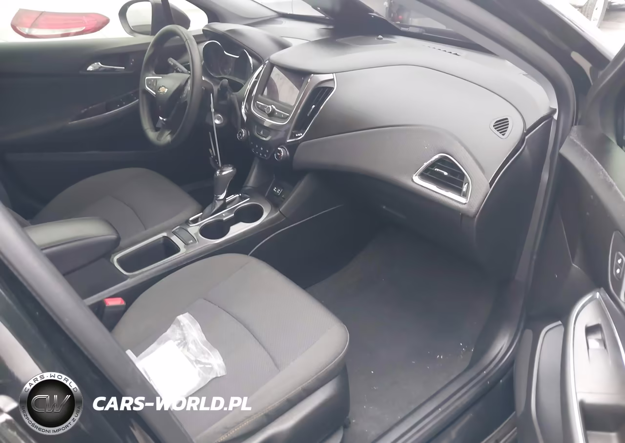 2019 Chevrolet Cruze Ls VIN:1G1BC5SM5K7126001 - 5