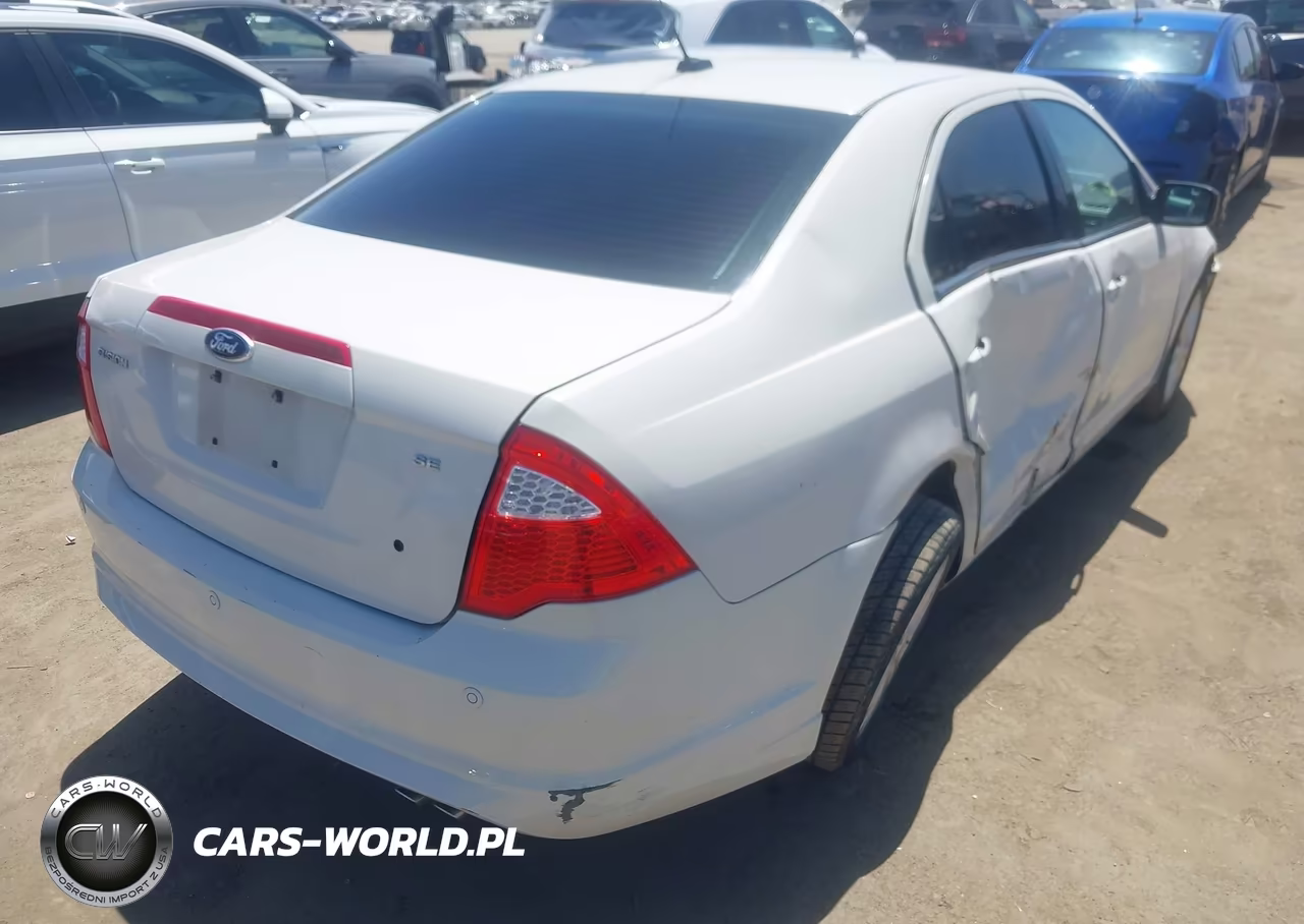 2012 Ford Fusion Se VIN:3FAHP0HA3CR378075 - 4