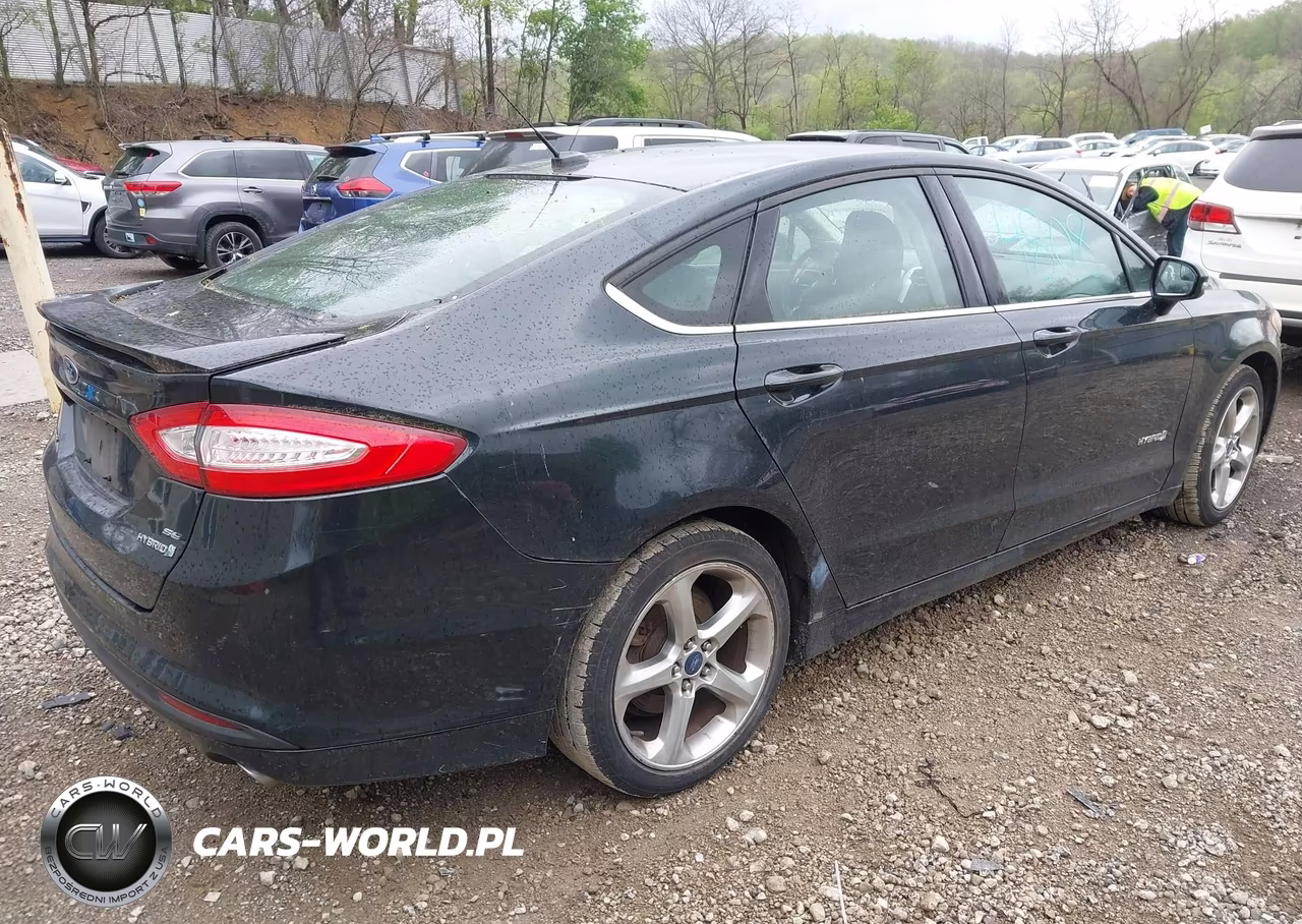 2014 Ford Fusion Hybrid Se VIN:3FA6P0LU9ER266361 - 4
