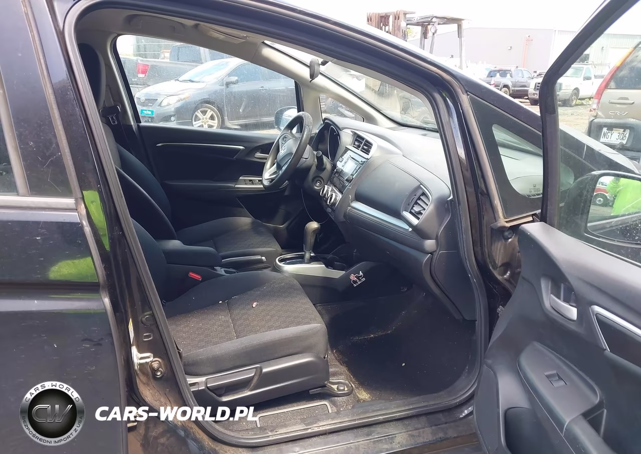 2015 Honda Fit Lx VIN:3HGGK5H51FM777929 - 5