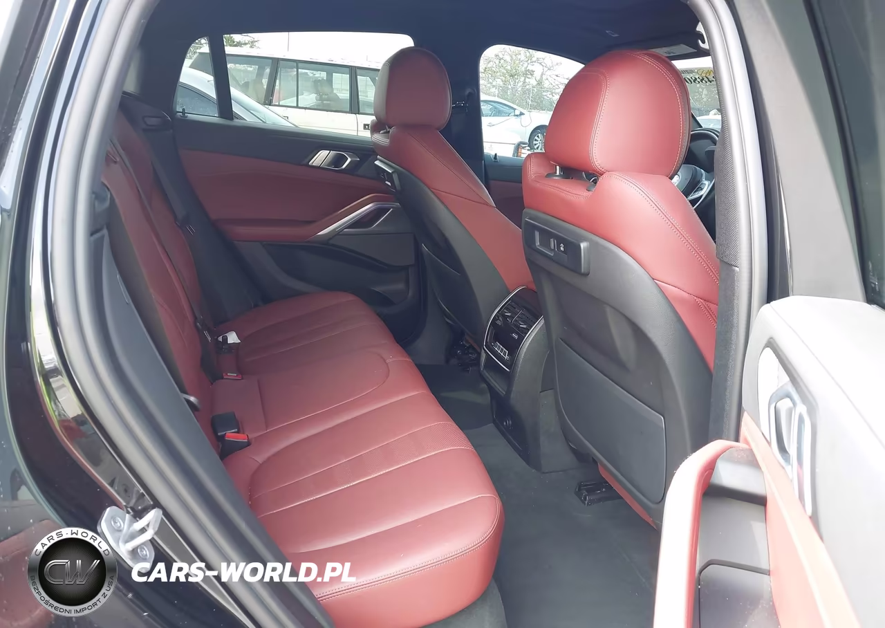 2022 BMW X6 xDrive40I VIN:5UXCY6C03N9N33384 - 8