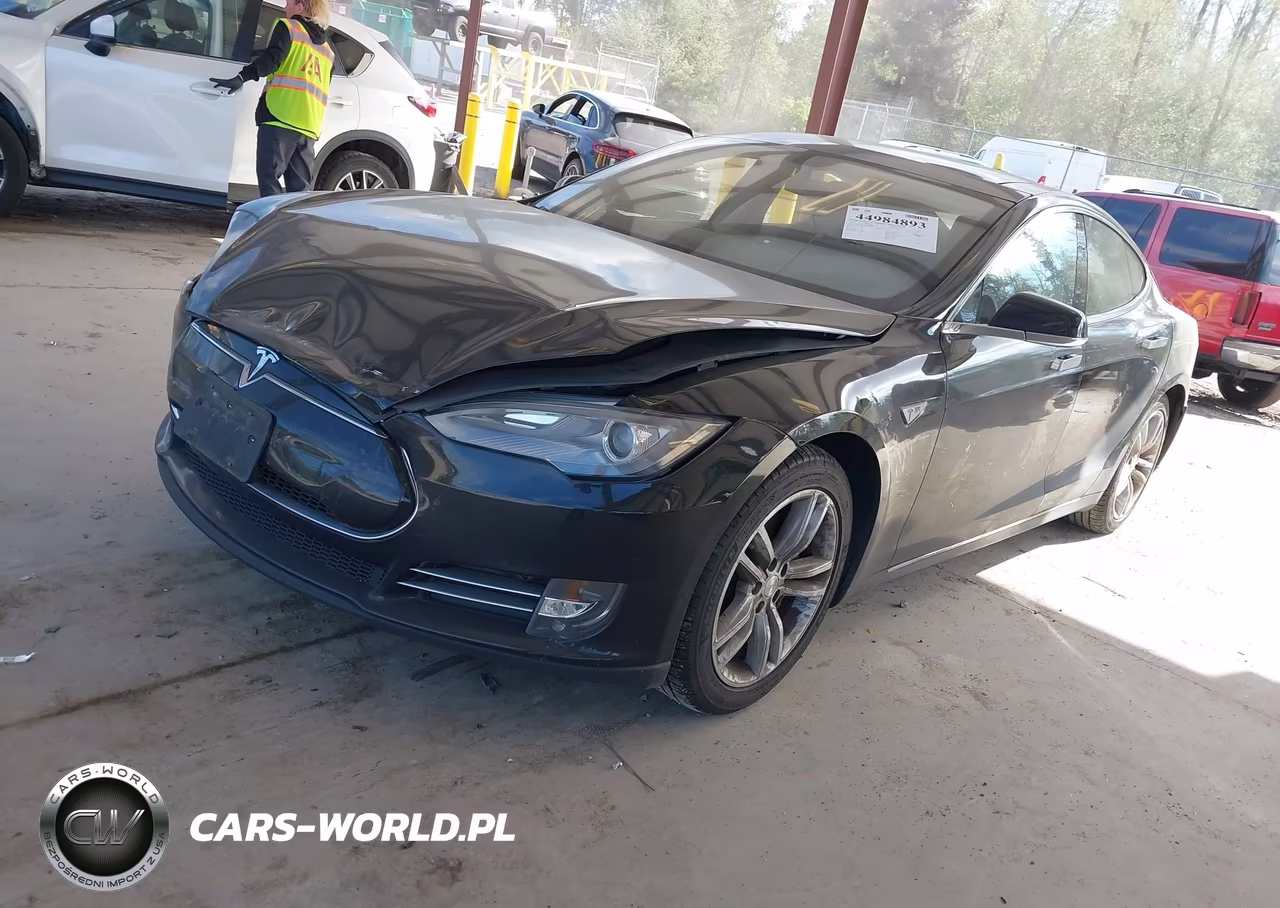 2013 Tesla Model S Performance VIN:5YJSA1DP1DFP04590 - 2