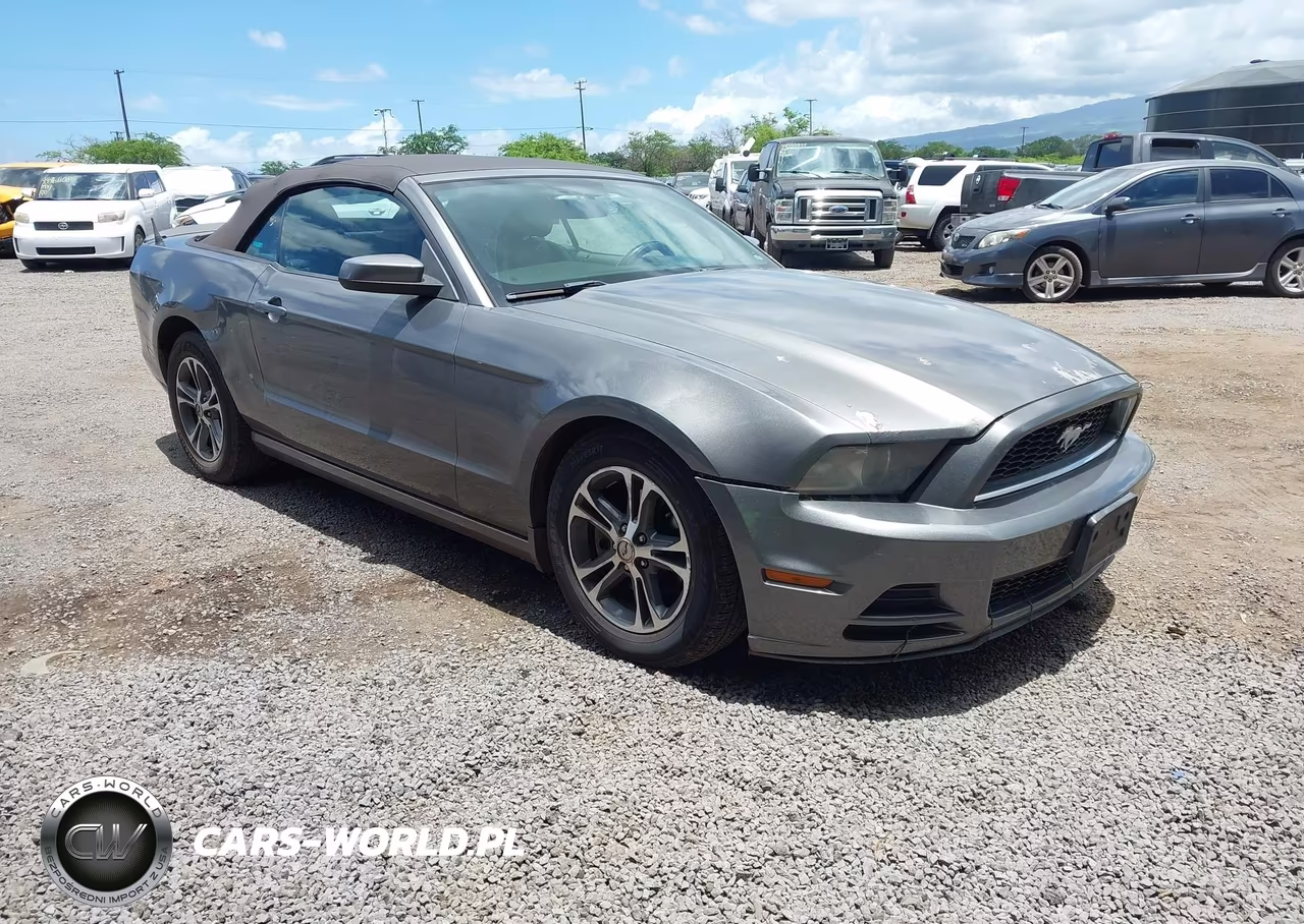 2013 Ford Mustang V6 Premium