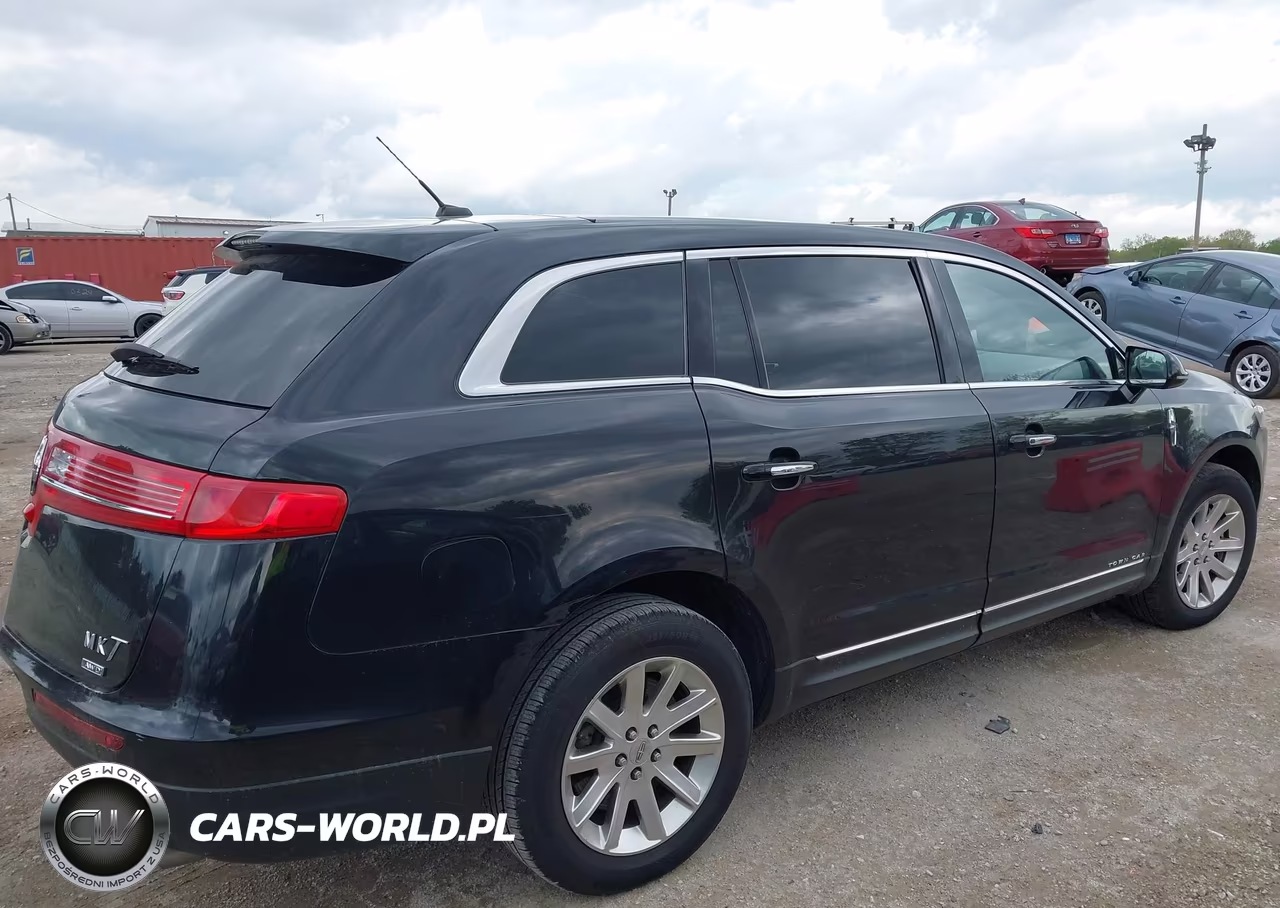 2019 Lincoln Mkt Livery VIN:2LMHJ5NK0KBL02087 - 4