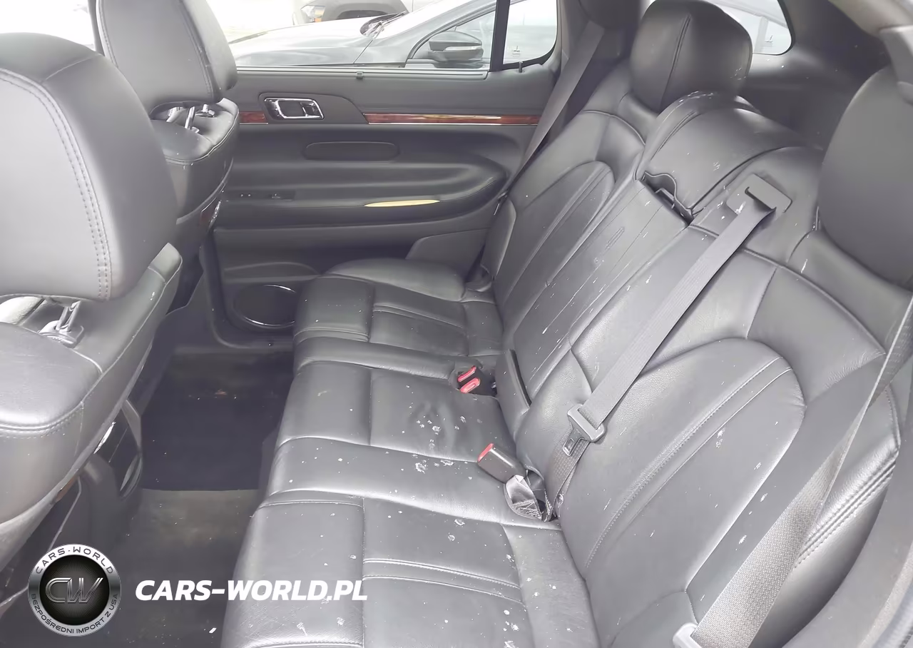 2019 Lincoln Mkt Livery VIN:2LMHJ5NK0KBL02087 - 8