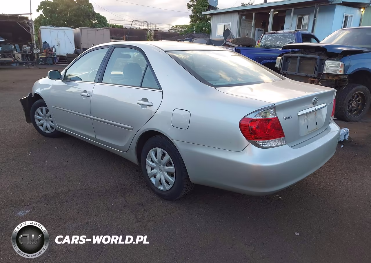 2005 Toyota Camry Le-Se-Xle VIN:JTDBE30KX50305610 - 3